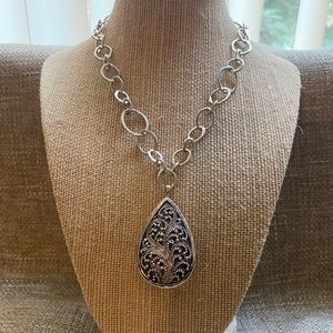 Gorgeous Lois Hill Sterling Silver Teardrop Necklace